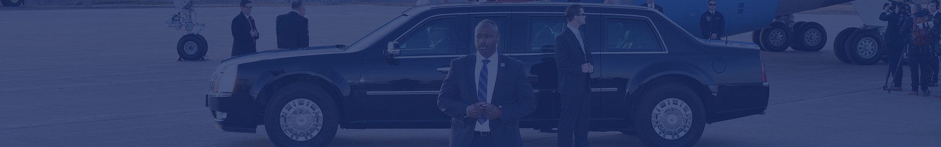 How can you choose the right airport limo in Toronto?