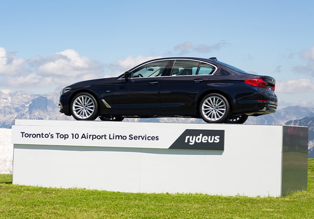 Toronto's Top 10 Airport Limo Services